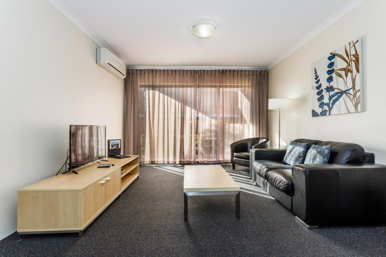 Perth Ascot Central Apartment Hotel Official Exterior photo