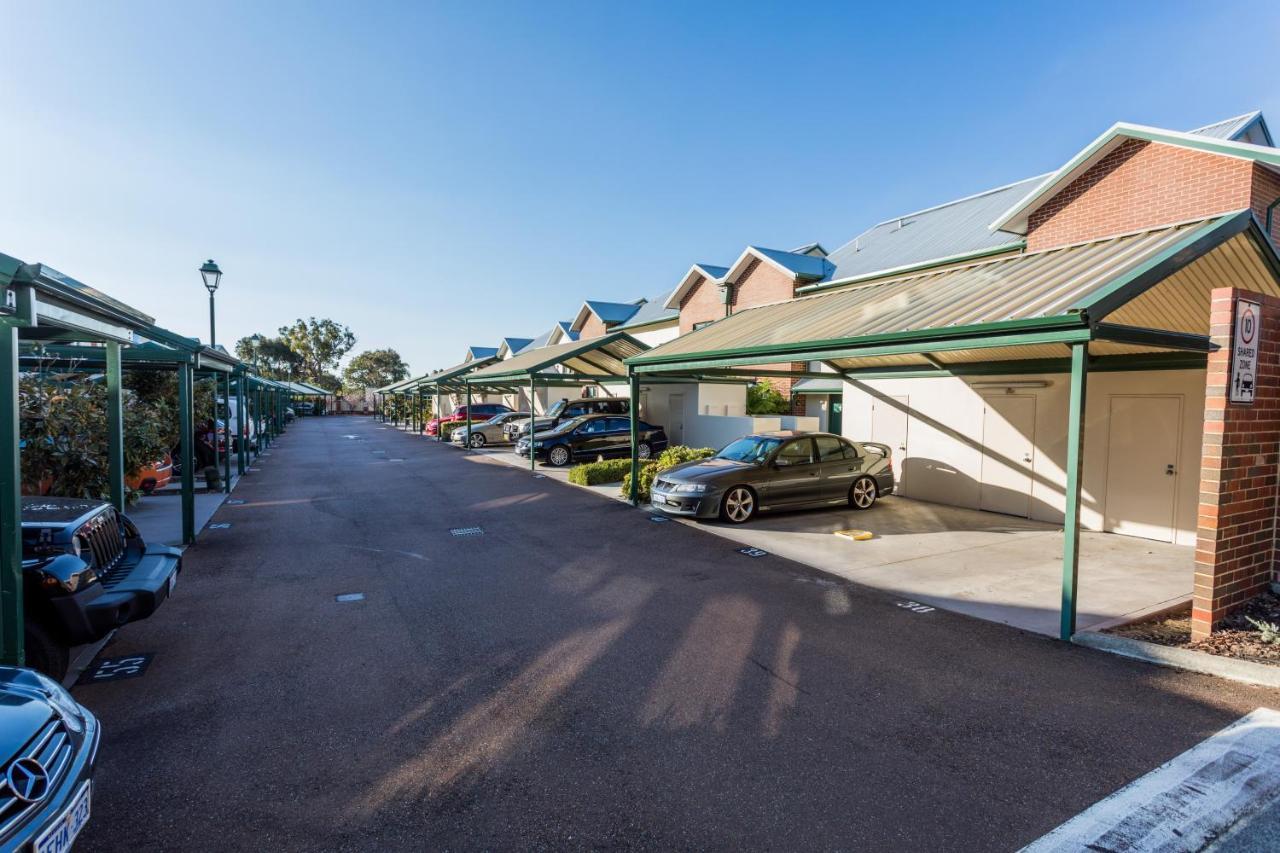 Perth Ascot Central Apartment Hotel Official Exterior photo